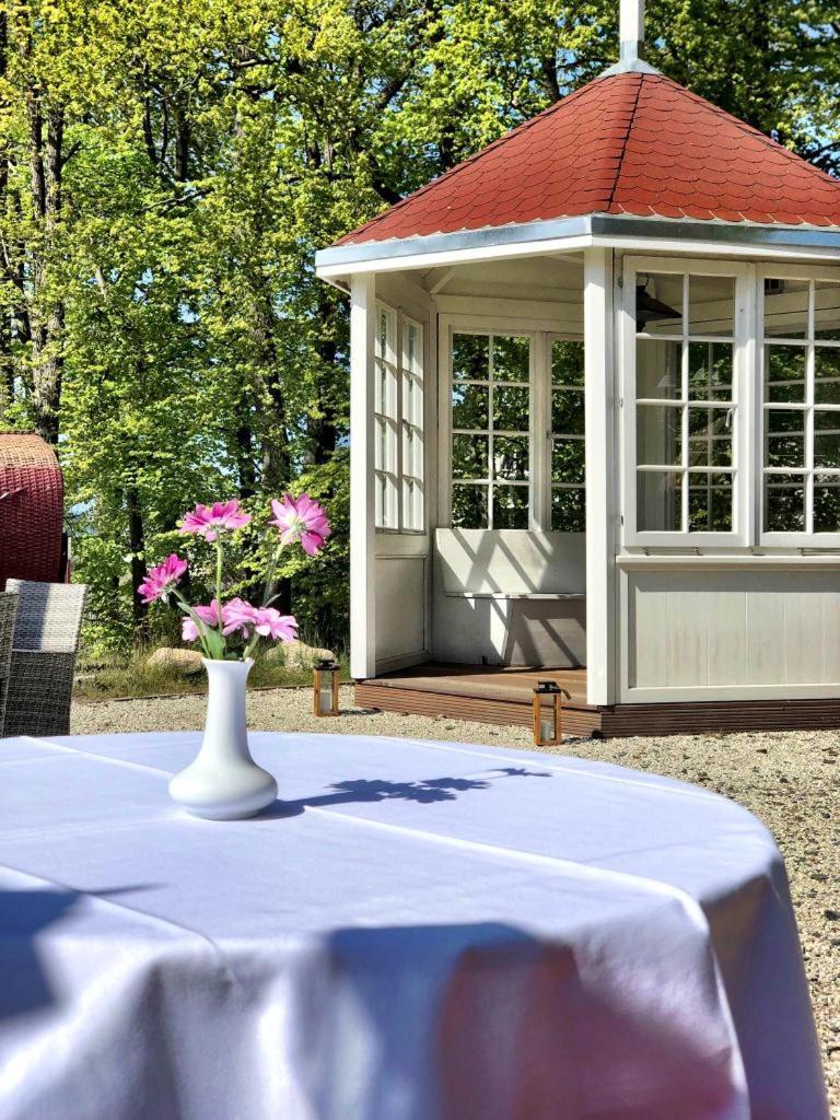 Meeressterne Schlossappartements Heringsdorf Экстерьер фото